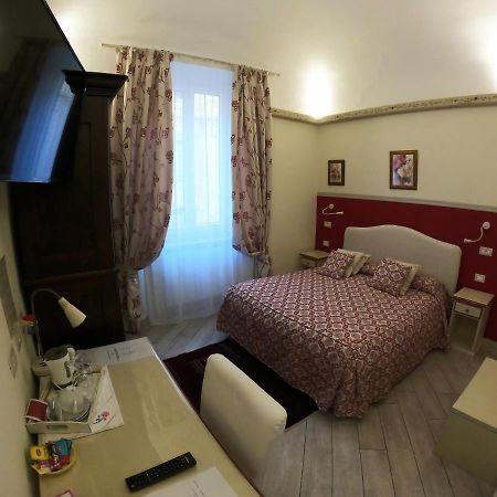 Five Roses Bed & Breakfast Bed and Breakfast Pisa Esterno foto