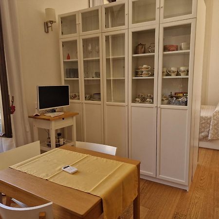 Five Roses Bed & Breakfast Bed and Breakfast Pisa Esterno foto